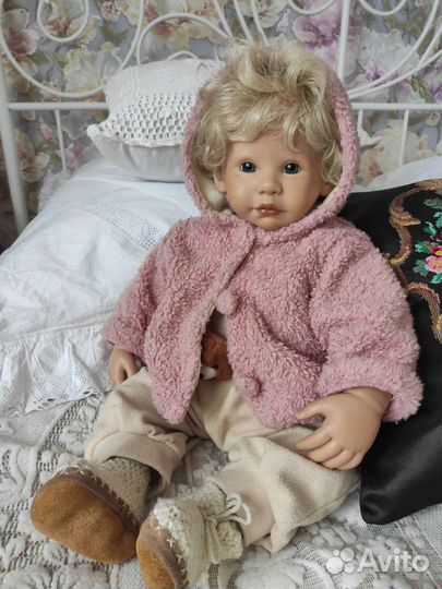 Кукла коллекционная