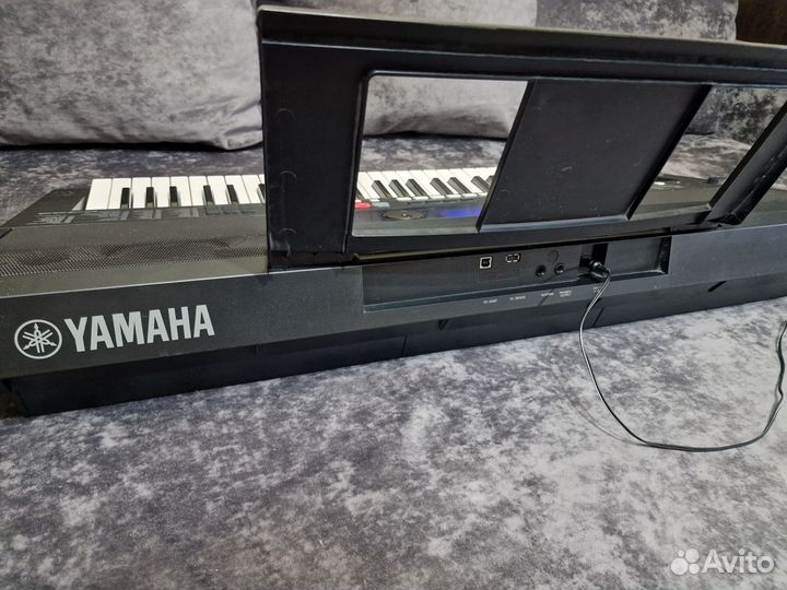 Синтезатор yamaha со стойкой