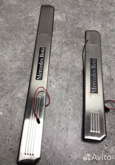 Накладка на порог Mercedes-Benz Cls500 C219