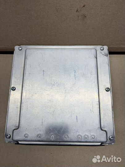 Блок управления двигателем на Mercedes W164 ML GL