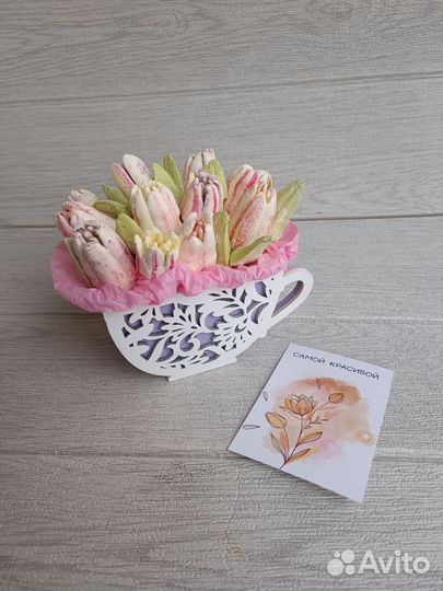 Букет из съедобных цветов