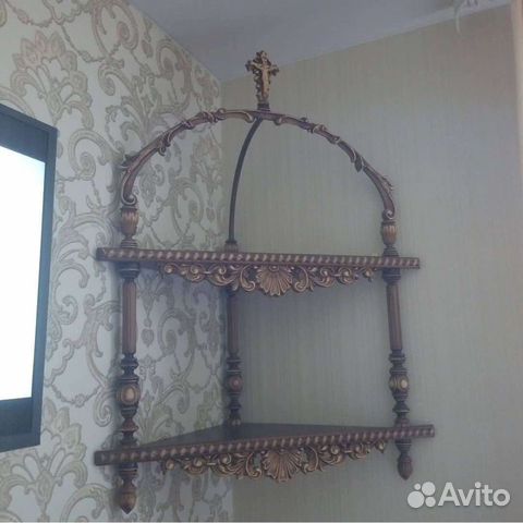 Угловой иконостас