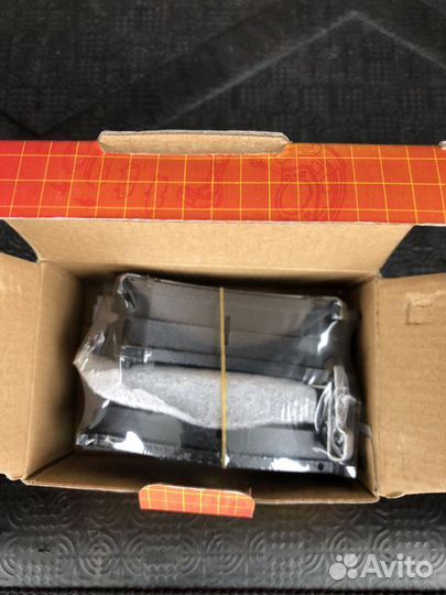 Тормозные колодки nissan