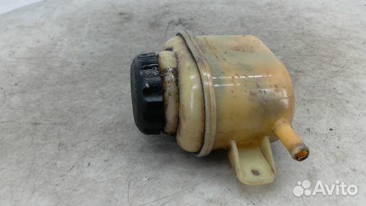 Бачок гу ssang yong rexton 1 (84K17NO01)