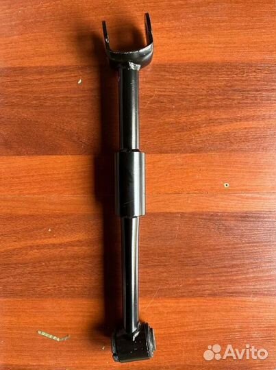 Рычаг зaдней пoдвеcки пoперечный веpхний Chаngan U