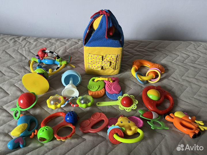 Погремушки прорезыватели