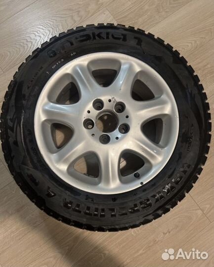 Nokian Tyres Hakkapeliitta 4 225/60 R16 102M