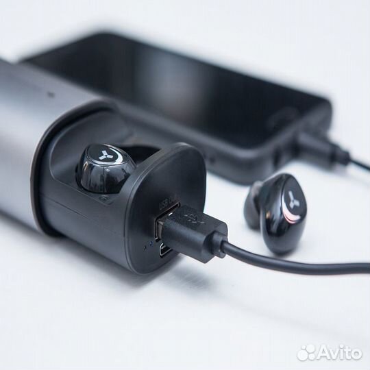 Наушники Accesstyle TWS + Power Bank 2 в 1