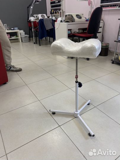 Подставка под ногу для педикюра