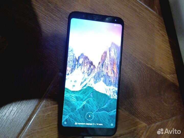 Xiaomi Redmi 5 Plus, 3/64 ГБ