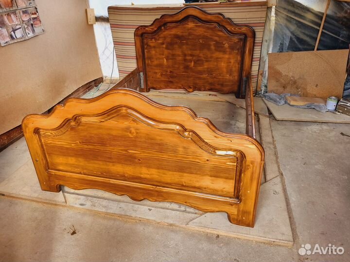 Кровать двухспальная