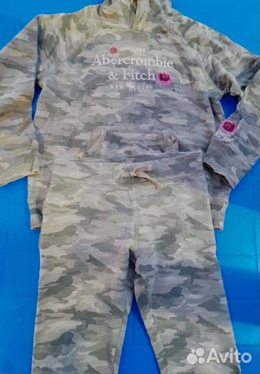 Отдам даром детские вещи на мальчика