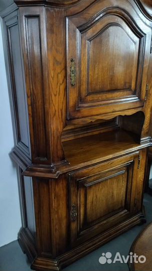 Антикварный буфет