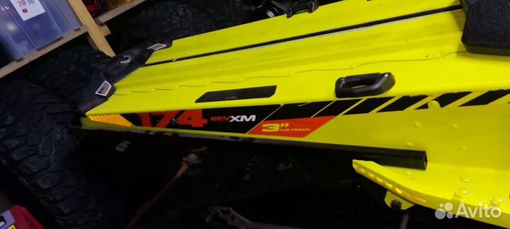Продам снегоход BRP summit T3 174 2015