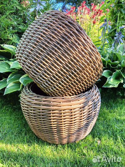 Ротанг. Корзина. Кашпо