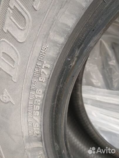 Dunlop SP Winter Ice 01 215/55 R16