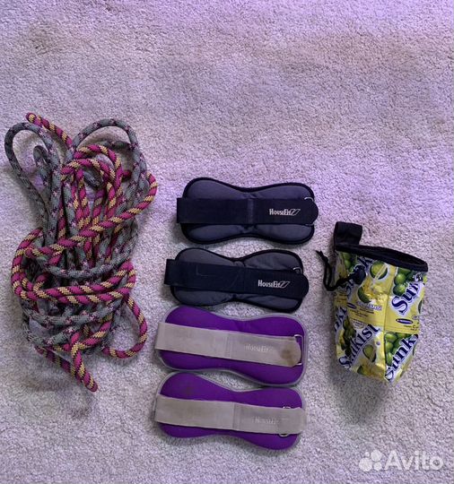 Веревка для скалолазания, гантели, мешок
