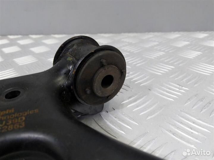 5Q0407152L Рычаг передний правый Skoda Octavia