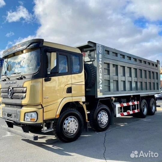 Водитель на самосвал