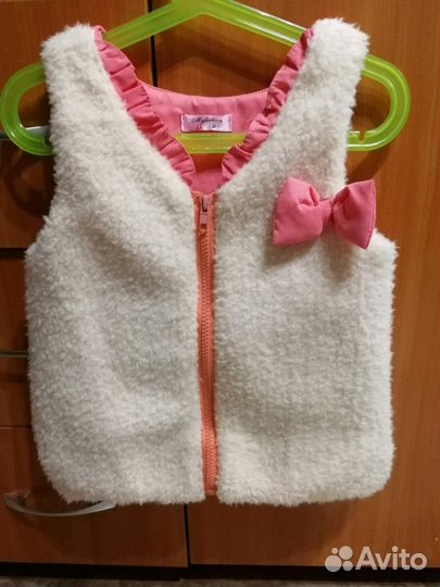 Жилетка двусторонняя, с кармашком для ручек, разме