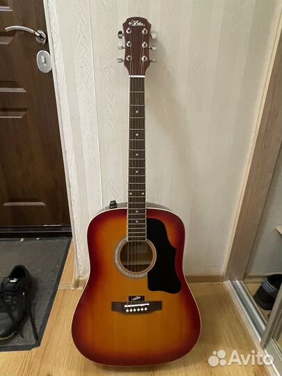 Гитара электоро акустическая