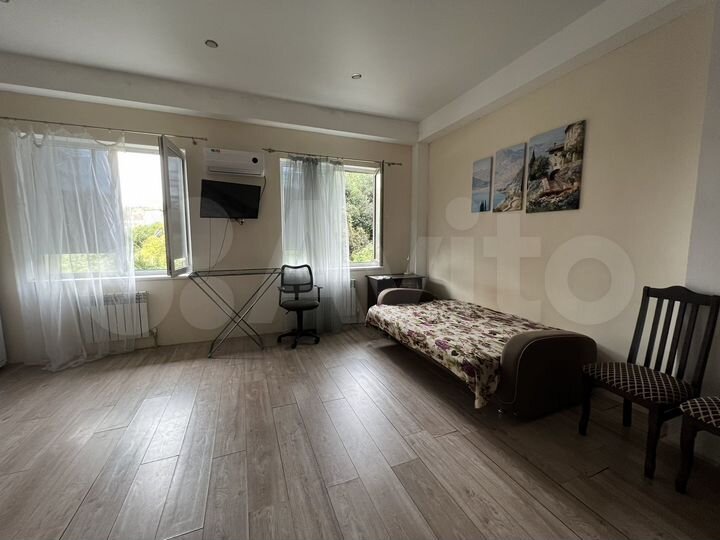 Квартира-студия, 30 м², 1/13 эт.