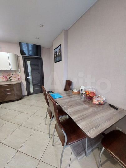 2-к. квартира, 68,8 м², 11/14 эт.