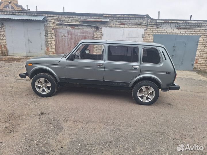 LADA 4x4 (Нива) 1.7 МТ, 2011, 224 000 км