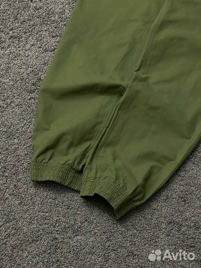 Спортивные штаны nike