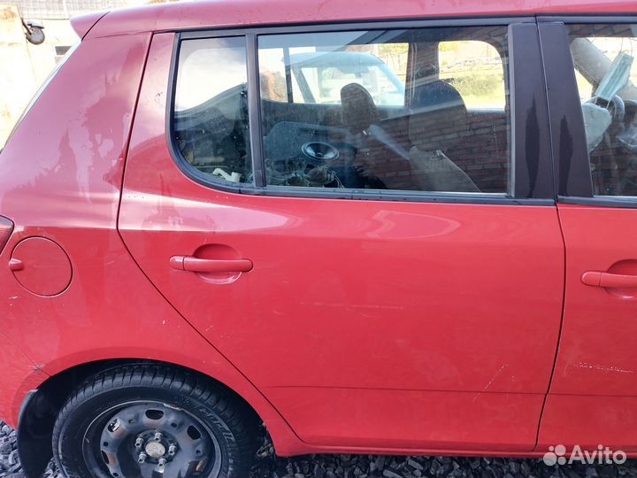 В разборе Skoda Fabia 2 Рестайлинг на бу Запчасти