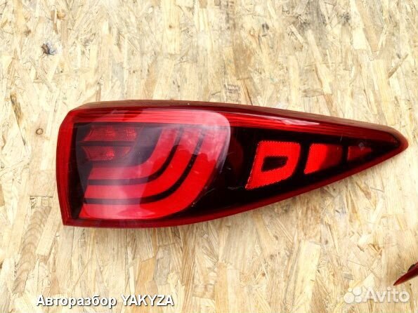 Задний правый фонарь фара Kia Sportage 4 дорест