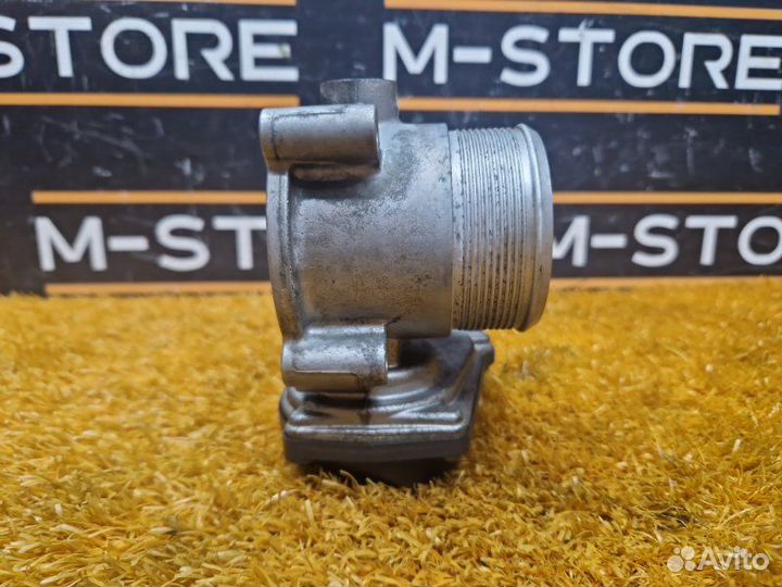 Дроссельная заслонка Audi A4 8K CDH 2009