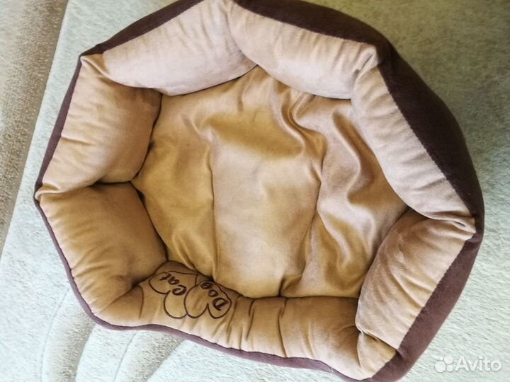 Лежанка для кошек