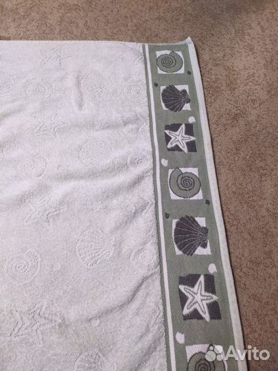 Полотенце новое махровое 131*63 см