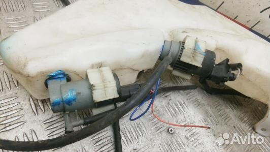 Бачок омывателя nissan navara D40 (80T01NL01)