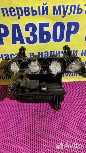 Коллектор впускной Ford Focus