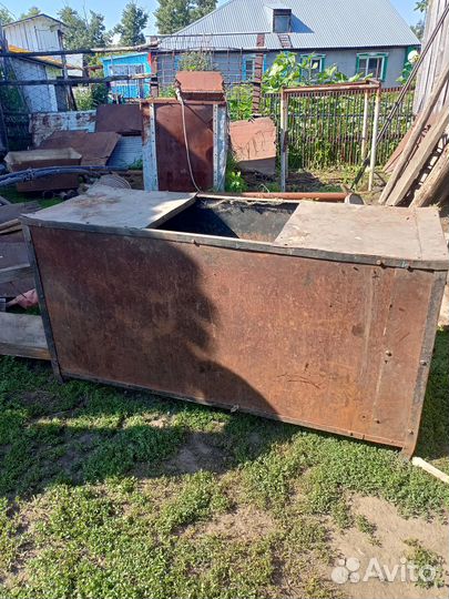 Металлический короб(ларь)