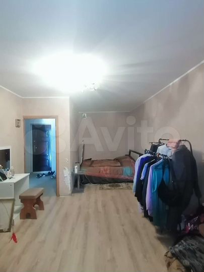 1-к. квартира, 42 м², 3/10 эт.