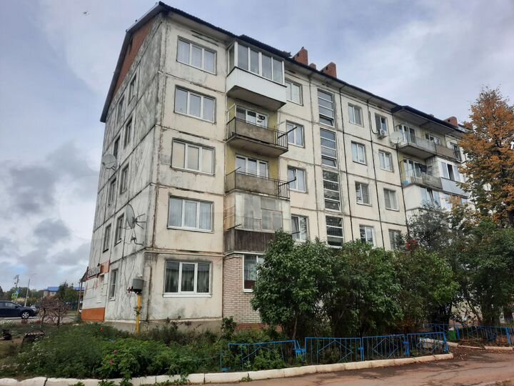 3-к. квартира, 50,2 м², 2/5 эт.