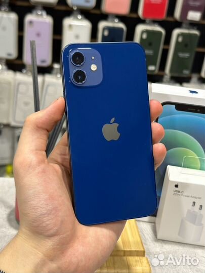 iPhone 12, 64 ГБ