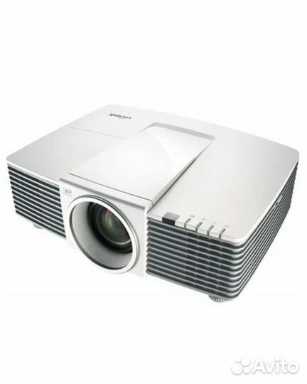 Проектор vivitek и объектив