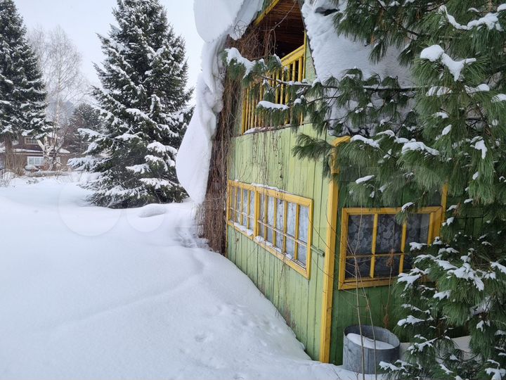 Дача 20 м² на участке 5,5 сот.