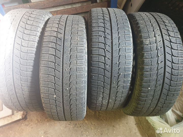 Michelin X-Ice 205/55 R16 94H