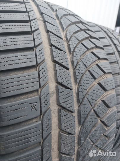 Kumho WinterCraft WP72 245/45 R19 и 275/40 R19