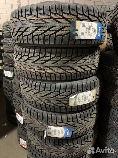 Nokian Tyres Hakkapeliitta R2 SUV 215/60 R17 100R
