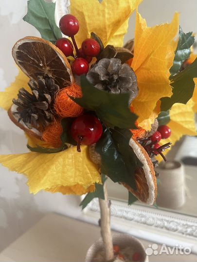 Осенняя поделка из природных материалов