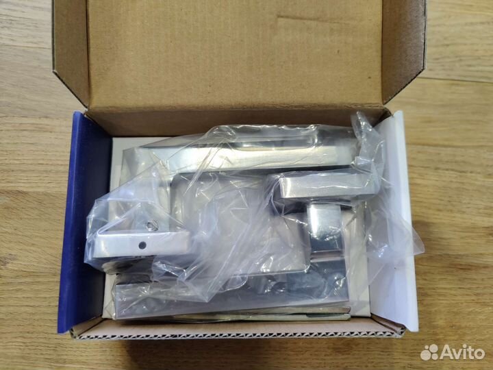 Ручка раздельная дверная trodos