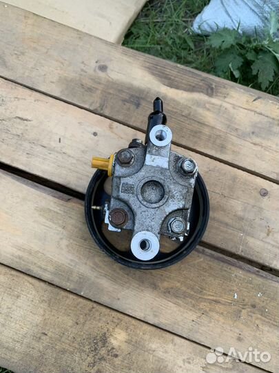 Насос гур lancer 9