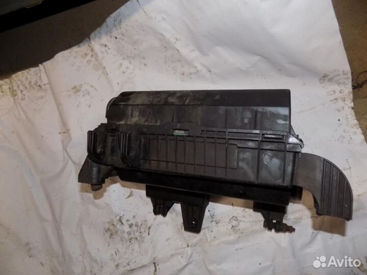 Корпус воздушного фильтра Transit 2006-2013