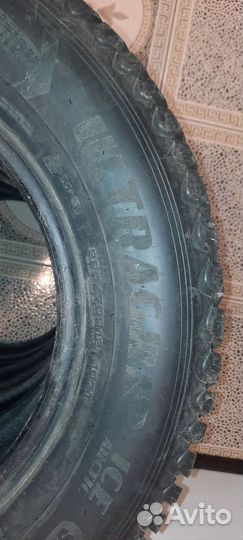 Goodyear UltraGrip Ice Arctic SUV 225/70 R16 107